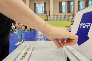 인제군 투표소서 투표관리관 도장 안 찍힌 투표지 배부