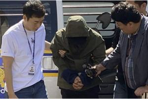 아내와 두 아들 차에 태워 바다에 빠트린 후 홀로 탈출한 40대 가장 구속