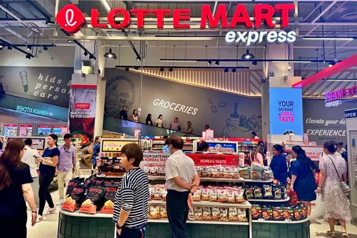 싱가포르 페어프라이스 엑스트라 비보시티점 내 입점한 ‘롯데마트 EXPRESS’ 매장 전경. 롯데쇼핑 제공