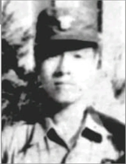 6·25 한국전쟁 당시 ‘경찰 화랑부대’로 참전한 임진하 경사는 장진호 전투에서 수류탄 파편 7개가 박히는 중상을 입었지만 전장을 지켰다. 경찰청이 발간한 ‘참경찰인물열전’에 실린 임 경사의 사진. 경찰청 제공