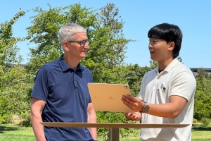 팀 쿡 애플 CEO에게 앱 소개한 한국인 대학생
