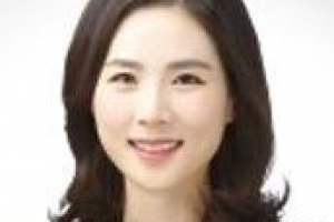 유엔 사무총장 직속 자문위 출신… 다자외교 식견 탁월