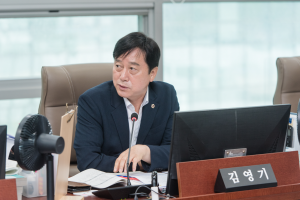 김영기 경기도의원, 평생학습관 이월예산·시설관리 사업 전반 점검