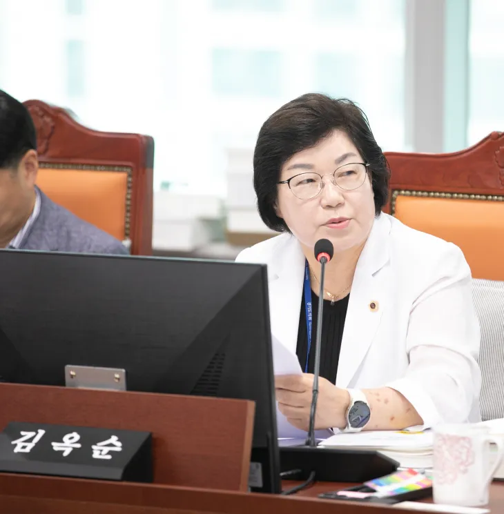 김옥순 의원. 16일 보건환경연구원 대상 2024 회계연도 결산 심사. 대기오염경보 문자서비스 요금’ 사업 저조한 집행률 지적, 실질적인 홍보 방안 마련 촉구. (사진=경기도의회)
