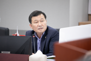 한원찬 경기도의원, 고연차 공무직 퇴직 러시 예산 지적