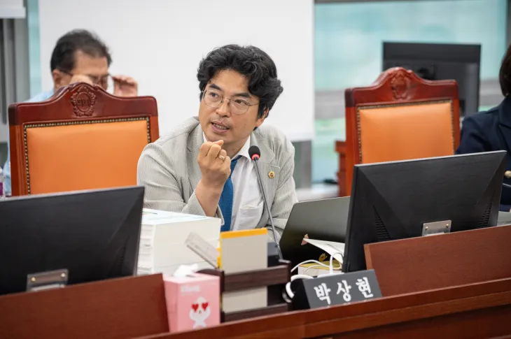 박상현 의원. 16일 기획재정위원회 2024회계연도 결산심사. 불용예산도 전략적으로 운용하면 실질 수익 창출. 유동성 관리와 수익성 동시 고려, 재정운영 체계 구조적인 점검 필요. (사진=경기도의회)