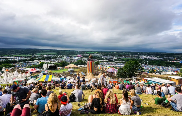 전 세계인의 축제 ‘글래스톤베리 페스티벌’ 2016년 당시 모습. 위키피디아