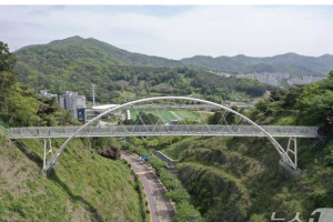 광주광역시 남구 제석산 구름다리서···두 달만에 또 추락사고