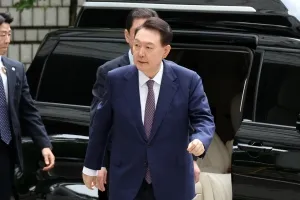 내란 특검, 尹 체포 첫 시도 좌절… 김용현은 구속영장 발부