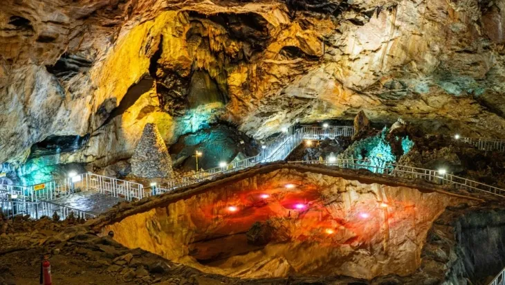 용연동굴 (강원관광 홈페이지)
