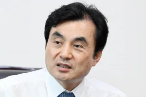 21세기 첫 ‘민간 출신’ 국방 안규백…방위병 출신이지만 ‘국방통’