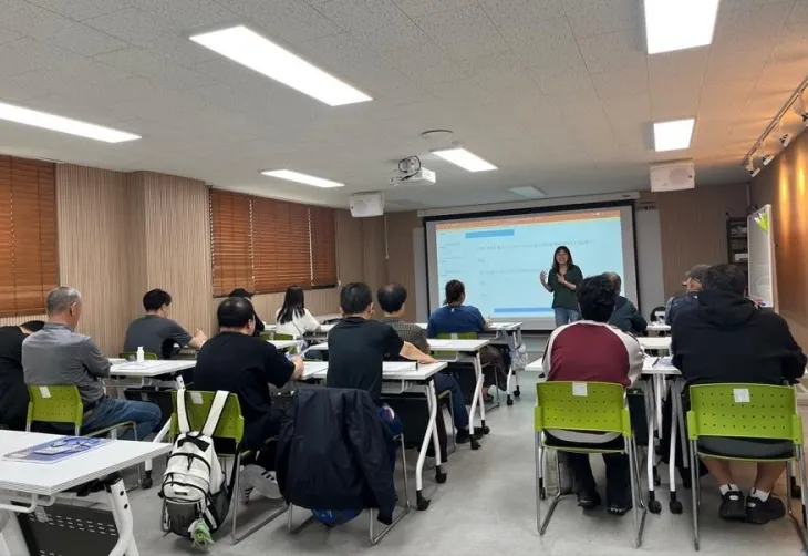 광진지역자활센터에서 열린 서울시 희망의 인문학 ‘희망과정’ 참여 모습. 서울시 제공