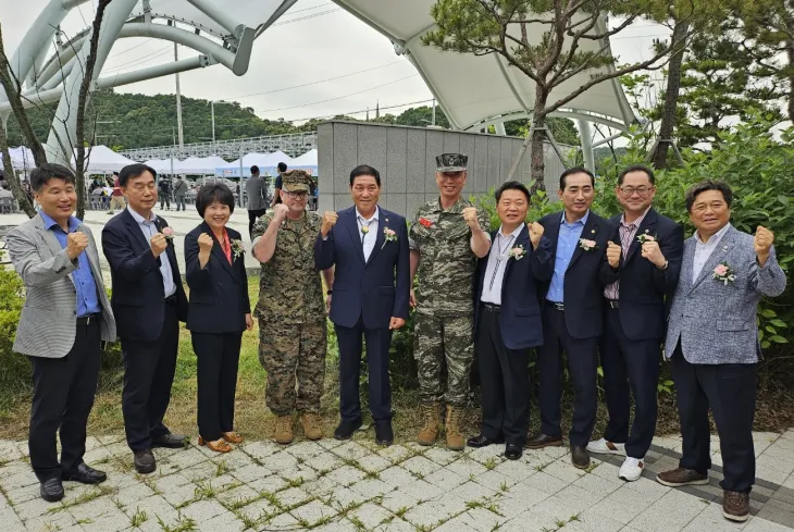 6월 24일, 연천군 백학광장에서 열린 ‘2025 군마 레클리스 기념행사’에 참석한 방성환 의원. (사진=경기도의회)