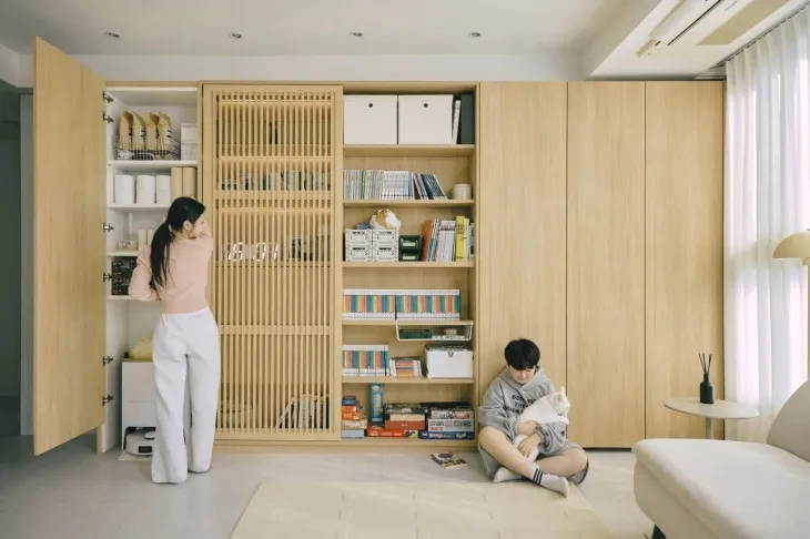 한샘 ‘빌트인 슬라이딩 간살 장식장’. 한샘 제공