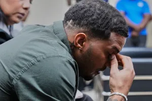 2500억원 MLB 유망주 프랑코, 미성년 성착취로 선수생명 마감