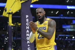 ‘40세 축구 아이콘’ 호날두 이어 ‘41세 NBA 킹’ 르브론도 선수 연장…리그 최초 23번째 시즌