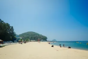 여름철 개장 앞둔 경남 해수욕장 26곳, 수질·모래 ‘적합’