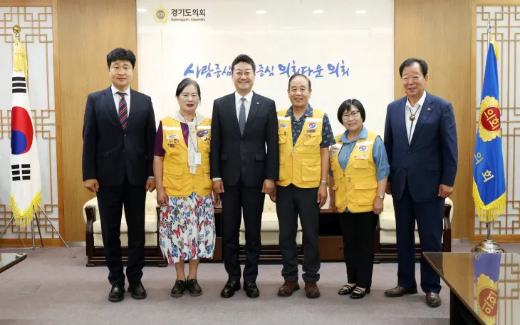 이영주 의원. 6월 30일, 김진경 의장, 임상오 안정행정위원장과 함께 대한적십자사 봉사회 경기도협의회와 현안사항 논의 간담회 참석. (사진=경기도의회)