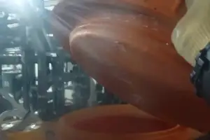 인천 아파트 단지 수영장 기계실서 염소 누출…1명 중상·15명 경상