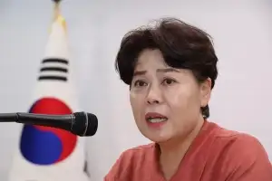 윤희숙 혁신위원장 “사과 필요 없다는 분이 인적쇄신 0순위”