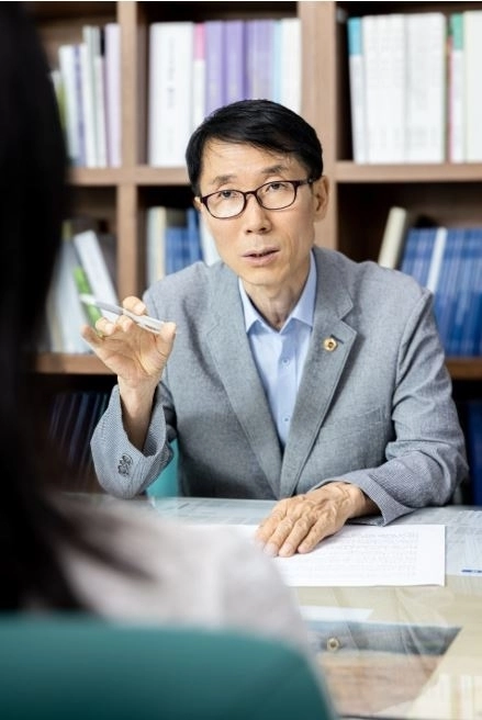 질의하는 전병주 의원