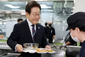 [포토] ‘예비5급 공무원과 오찬’ 이재명 대통령