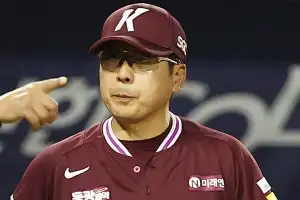‘꼴찌’ 키움, 홍원기 감독·고형욱 단장 동시 해임