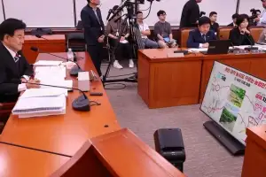 [사설] 北은 “교전국”이라는데, “北은 적 아니다”라면…