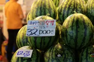 [포토] 수박 가격, 전통시장서 평균 3만원 돌파