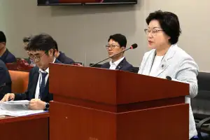 김옥순 경기도의원, 대표발의한 경기도 정원치유 활성화 지원 조례안 상임위 심사 통과