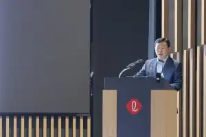 신동빈 “화학사업, 신속한 체질 개선하라”…롯데 사장들, 첫 1박2일 전략회의