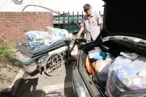 매일 2만보씩, 폐지 주워 모은 돈…86세 노인, 천만원 기부했다