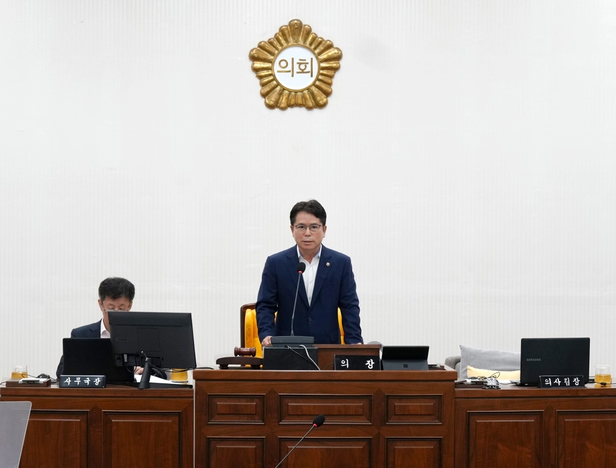 22일 열린 제341회 하남시의회 임시회 제1차 본회의에서 개회사 중인 금광연 의장. 하남시의회 제공