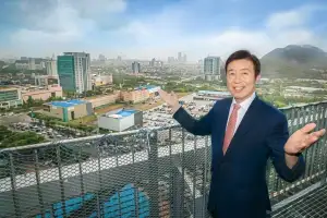 “AI는 양재, 관광은 고터·세빛… ‘쌍특구 시대’ 글로벌 서초 도약” [민선 8기 3년, 서울 기초단체장에게 듣다]