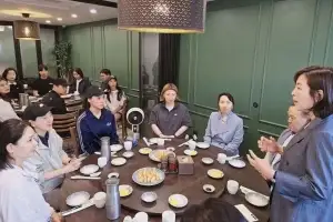 김경 서울시의회 문체위원장 “20년 근속자와 신입 급여 동일선...호봉제 도입 절실”