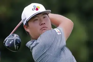 PGA 4총사 틈새 노린다