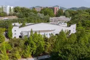 “추락 직전 기장 얼굴 묘사하라” 미술 실기문제 논란