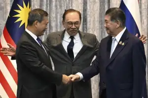 태국-캄보디아 교전 나흘 만에 전격 휴전 “오늘 자정부터”