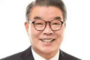 직원 몸종 취급, 아들·지인 특혜… 노동교육원장 ‘갑질 종합세트’