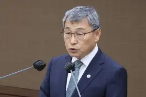 정근식 서울교육감 “조희연 광복절 특사로…대통령 결단해달라”