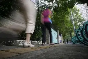 中서 또 일본인 피습…아이와 길 가던 여성을 돌로 내리쳐