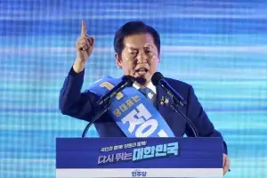 정청래 민주당 새대표 선출…李정부 첫 여당 수장