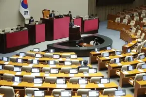 [사설] 鄭 대표 쟁점법안 강행… 민생 뒷전 국회, 책임질 수 있나