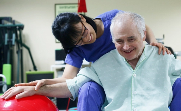 한국에서 의료 서비스를 받고 있는 외국인 환자. 서울신문DB