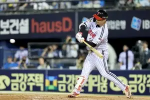 7연승 LG, 39일 만에 리그 정상 탈환…한화는 문동주 ‘인생투’에도 역전패