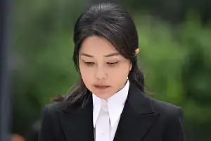 특검 “김건희 원하지 않아 영상녹화 없이 조사 중”