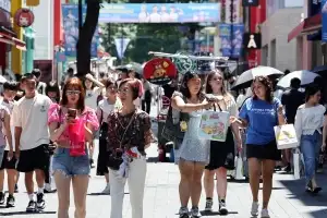 무비자에 中관영매체 “韓 일부 극우 반중 시위…안전 보장해야”