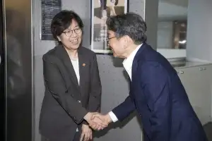 정은경 복지부장관 “촘촘한 ‘광주다움 통합돌봄’ 인상적”