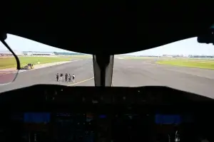 인천국제공항 새달 4개 활주로 첫 가동