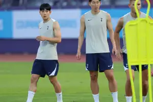 손흥민 떠났지만 존슨·쿠두스 등 건재…토트넘 양민혁, 2부 16위 포츠머스 임대 유력
